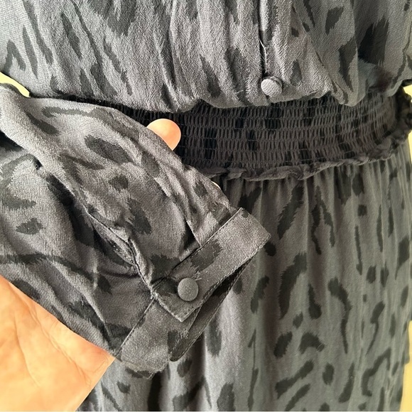 Rails Jasmine Long Sleeve Mini Dress Ash Gray Cheetah Leopard Print Smocked S - Picture 12 of 15